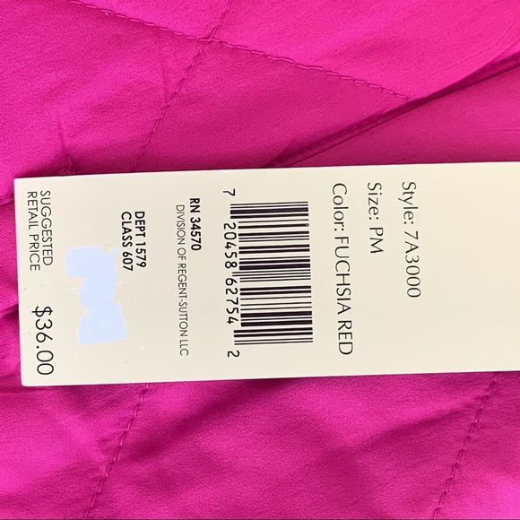 3/$30 Mountain lakes fuchsia red vest - Picture 4 of 5